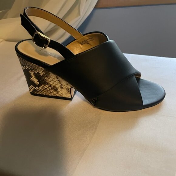 Talbot's - Picture 3 of 3